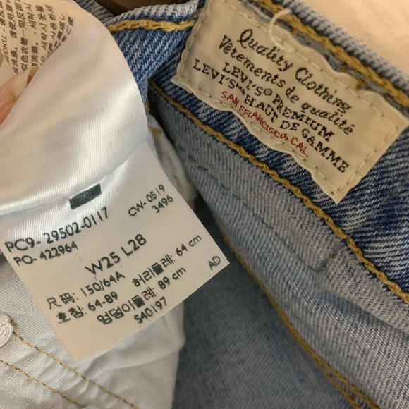 Levi’s 501 Wedgie Icon Jeans - Picture 3 of 3